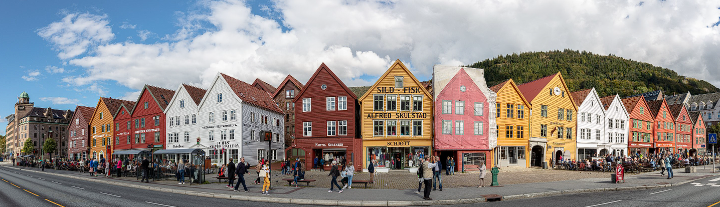 Menjelajahi Sejarah dan Keindahan The Bergen Bryggen Wharf, Bergen, Norway