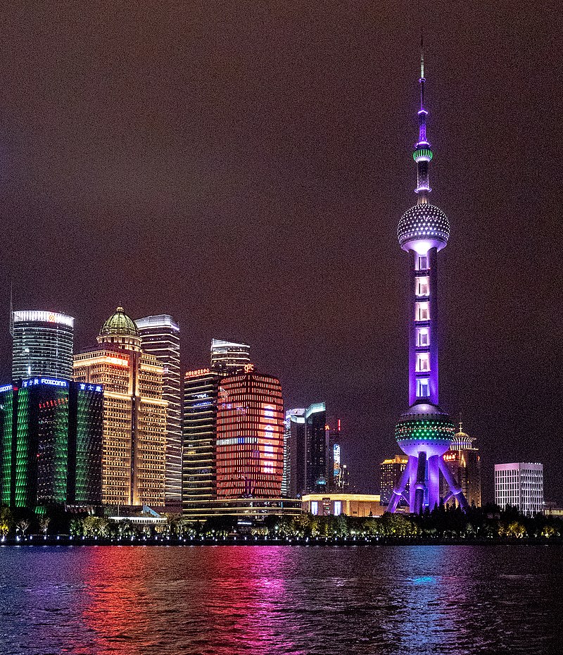 Mengintip Kota Shanghai dari Ketinggian di Menara Oriental Pearl - Pengalaman Wisata Tidak Terlupakan